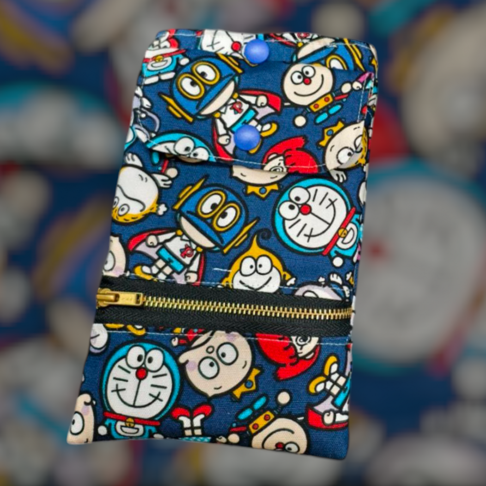 神奇小子 X 叮噹 Travel bag 可放電話 passport 紙幣 散銀