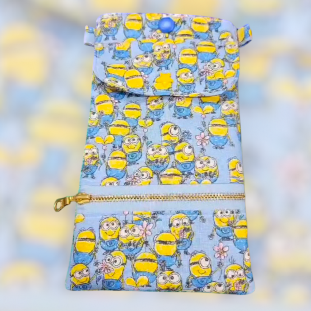 小蔩人 Travel bag 可放電話 passport 紙幣 散銀