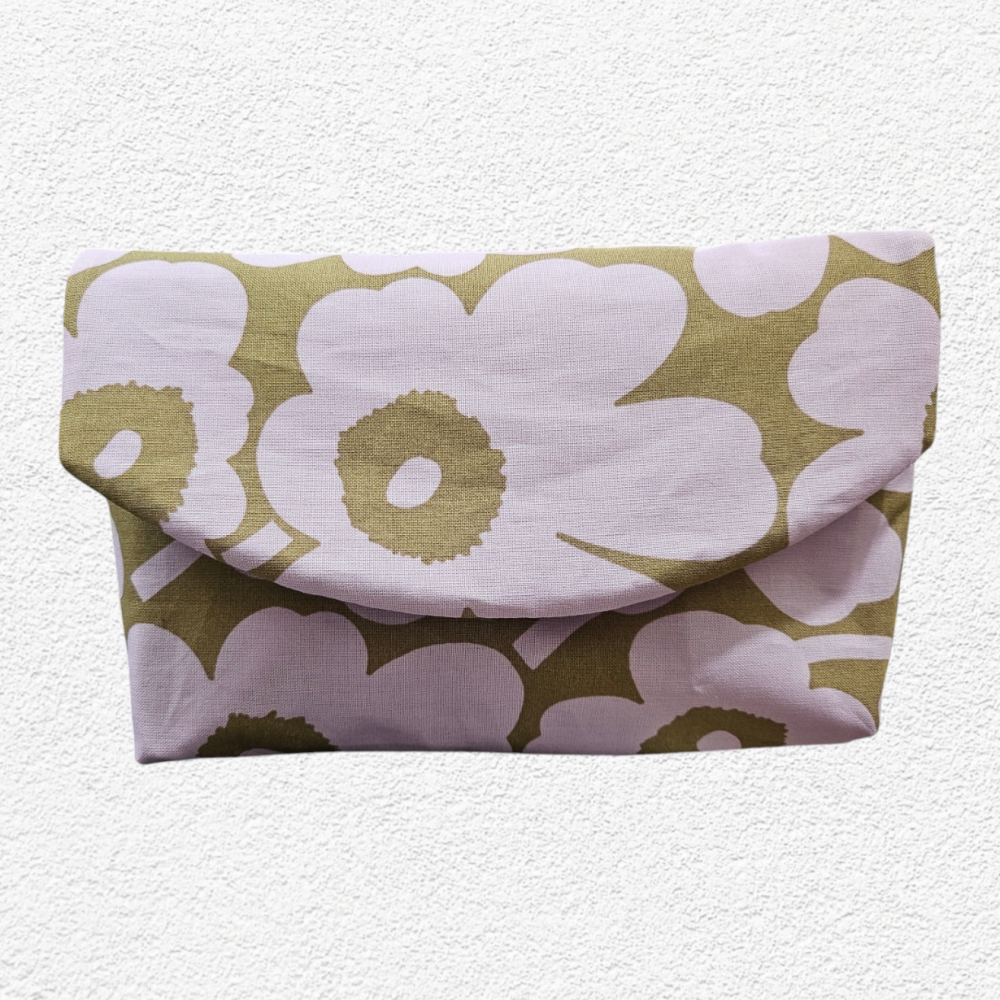 Marimekko 粉紅花利是袋 雜物袋