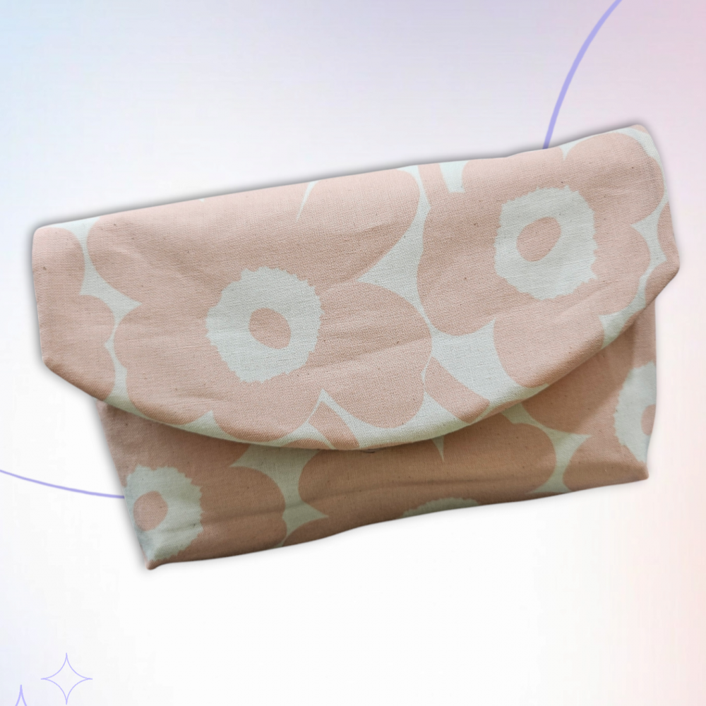 Marimekko 粉紅花利是袋 雜物袋