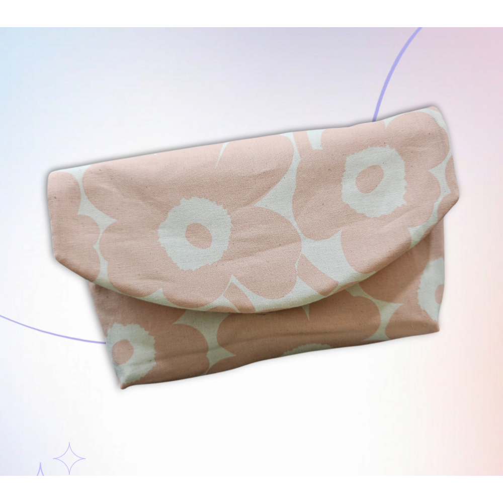 Marimekko 粉紅花利是袋 雜物袋